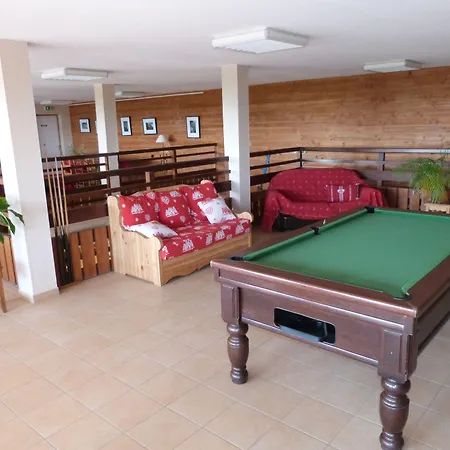 Apart-hotel Le Bois De La Reine 3*