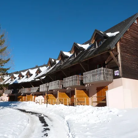 Le Bois De La Reine Aparthotel 3*