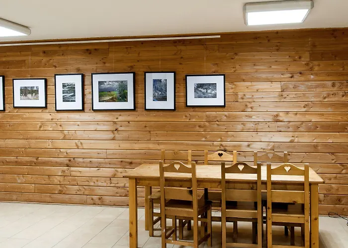 Residence Le Bois De La Reine Aparthotel Super Besse